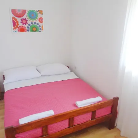 Apartment Davor *